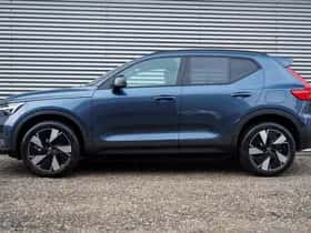 Volvo EX40 (2025) thumbnail 3