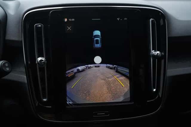 Volvo EX40 (2025) thumbnail 24