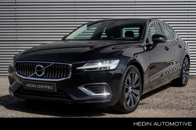 Volvo S60 (2022) thumbnail 1