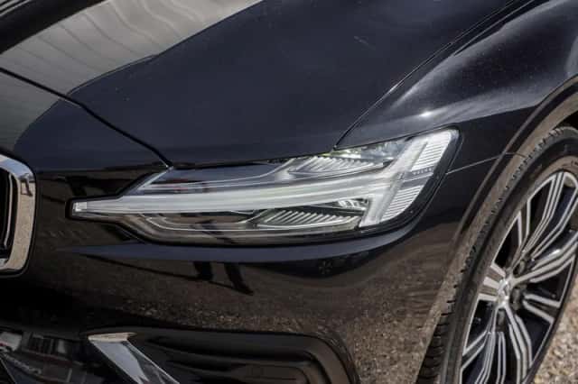 Volvo S60 (2022) thumbnail 4