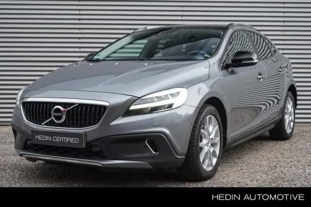 Volvo V40 (2020) thumbnail 1