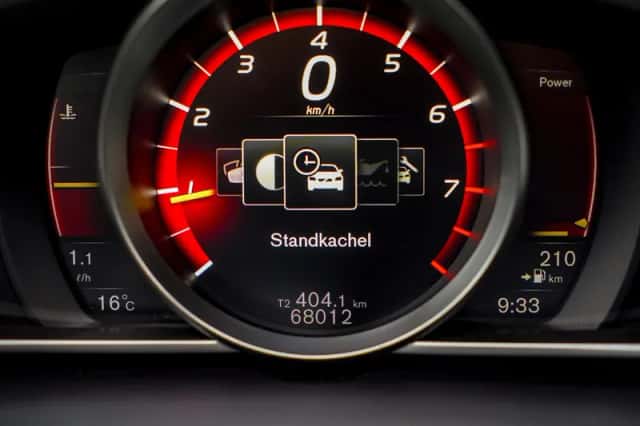 Volvo V40 (2020) thumbnail 18