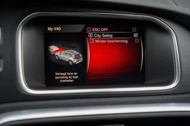 Volvo V40 (2020) thumbnail 22