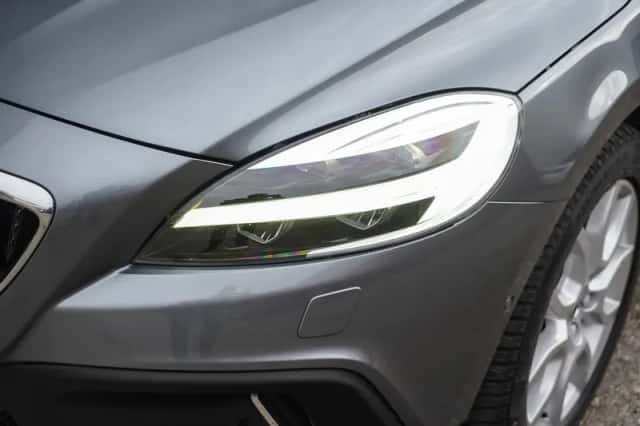 Volvo V40 (2020) thumbnail 5