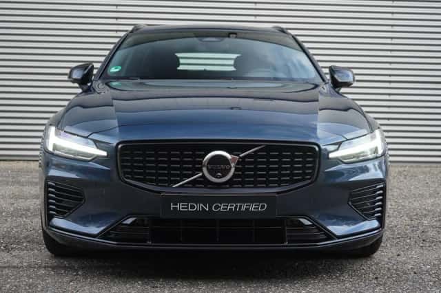 Volvo V60 (2025) thumbnail 2