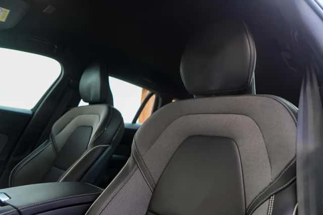 Volvo V60 (2025) thumbnail 17