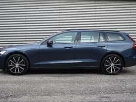 Volvo V60 (2025) thumbnail 3