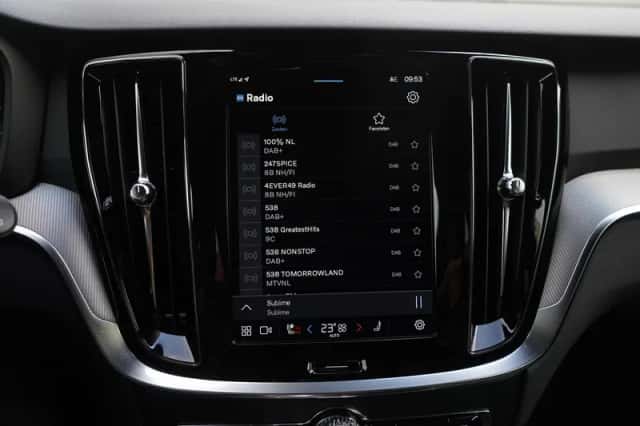 Volvo V60 (2025) thumbnail 23