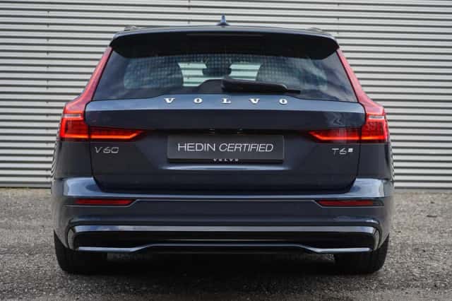 Volvo V60 (2025) thumbnail 5