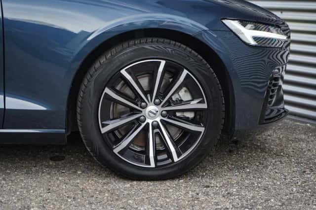 Volvo V60 (2025) thumbnail 7