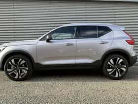 Volvo XC40 (2025) thumbnail 5
