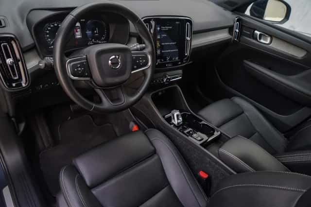 Volvo XC40 (2020) thumbnail 12
