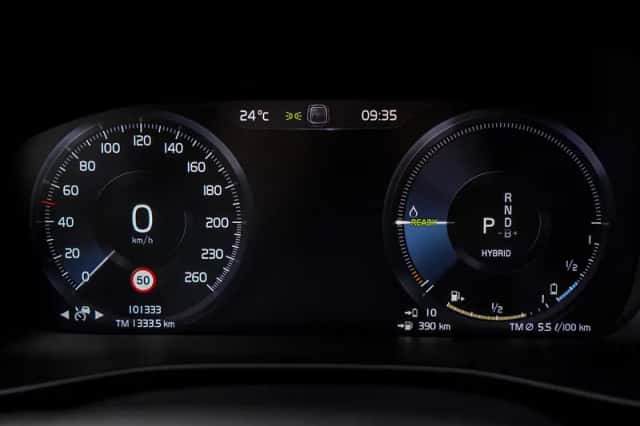 Volvo XC40 (2020) thumbnail 18