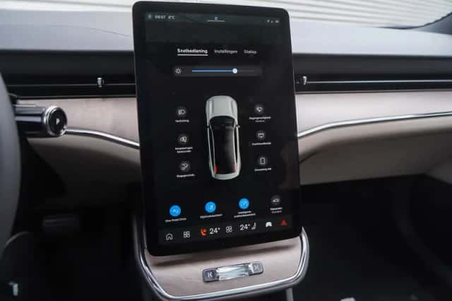 Volvo ES90 (2026) thumbnail 23