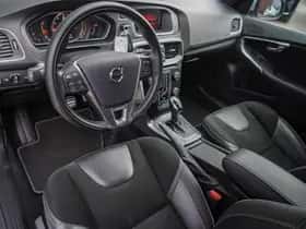 Volvo V40 (2020) thumbnail 11