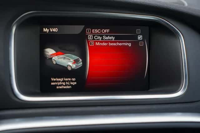 Volvo V40 (2020) thumbnail 21