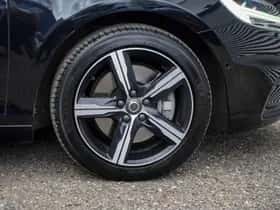 Volvo V40 (2020) thumbnail 7