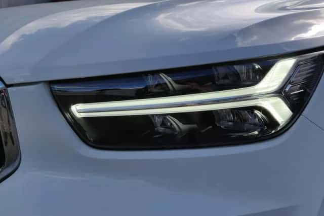 Volvo XC40 (2020) thumbnail 5