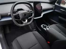 Volvo EX30 (2025) thumbnail 11
