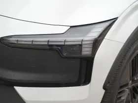 Volvo EX30 (2025) thumbnail 4