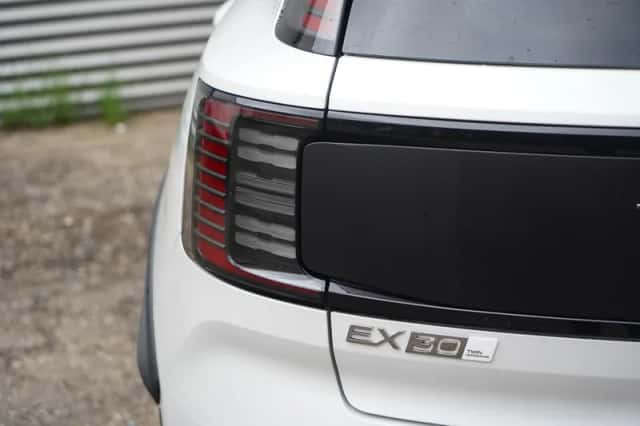 Volvo EX30 (2025) thumbnail 7