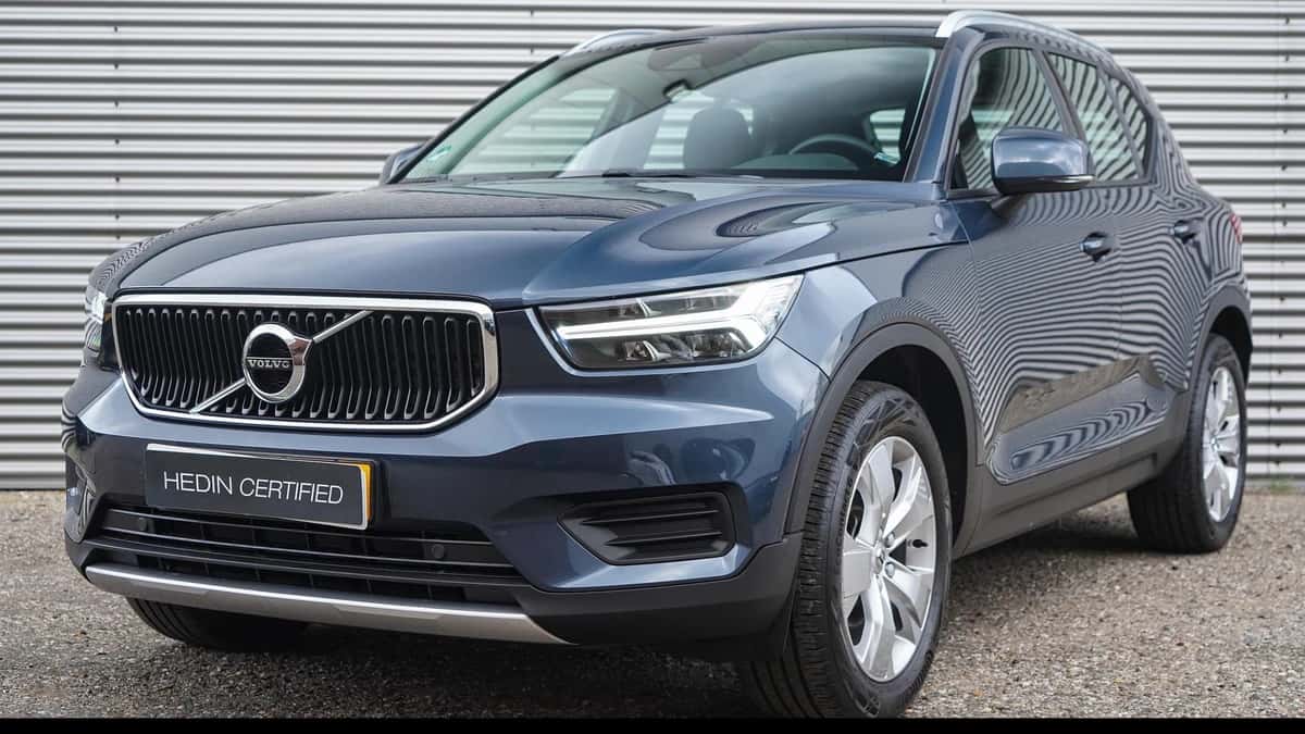 Volvo XC40 (2022) — foto 1