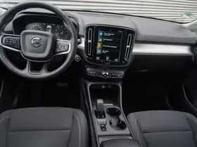 Volvo XC40 (2022) thumbnail 12