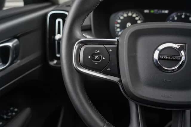 Volvo XC40 (2022) thumbnail 17
