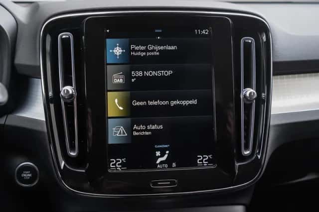 Volvo XC40 (2022) thumbnail 19
