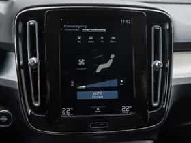 Volvo XC40 (2022) thumbnail 22