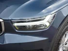 Volvo XC40 (2022) thumbnail 4