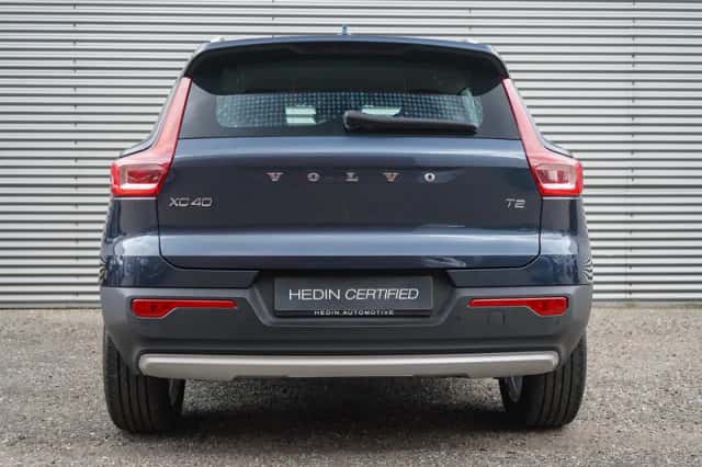 Volvo XC40 (2022) thumbnail 5