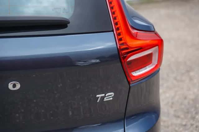 Volvo XC40 (2022) thumbnail 9