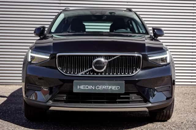Volvo XC40 (2024) thumbnail 2