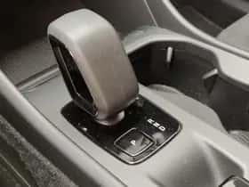 Volvo XC40 (2024) thumbnail 11