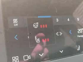 Volvo XC40 (2024) thumbnail 12