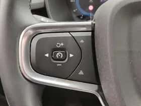 Volvo XC40 (2024) thumbnail 13