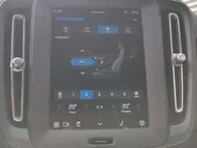 Volvo XC40 (2024) thumbnail 15