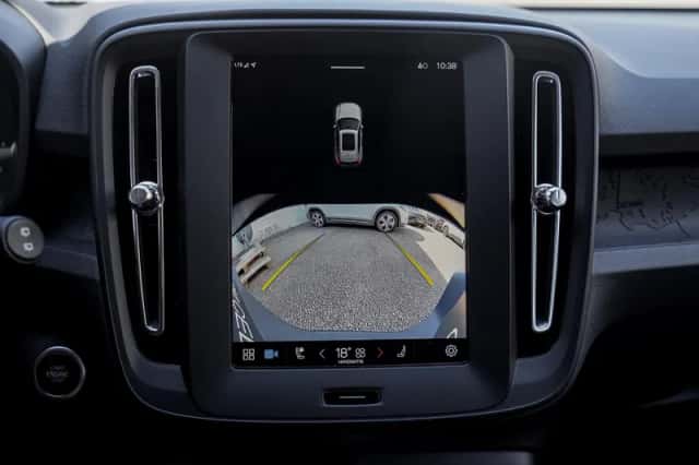 Volvo XC40 (2024) thumbnail 24