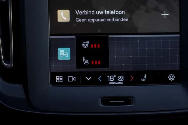 Volvo XC40 (2024) thumbnail 25