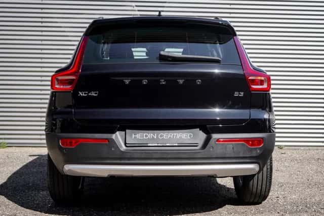Volvo XC40 (2024) thumbnail 5