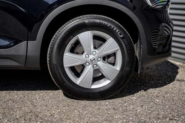 Volvo XC40 (2024) thumbnail 7