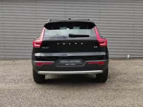 Volvo XC40 (2024) thumbnail 7