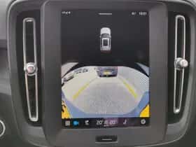 Volvo XC40 (2024) thumbnail 9