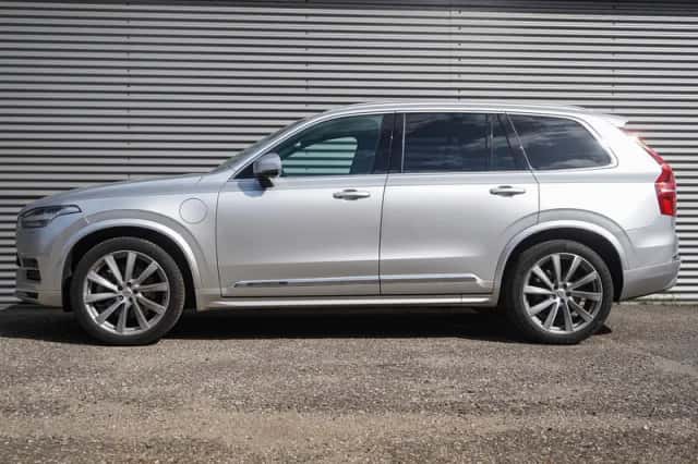 Volvo XC90 (2022) thumbnail 2