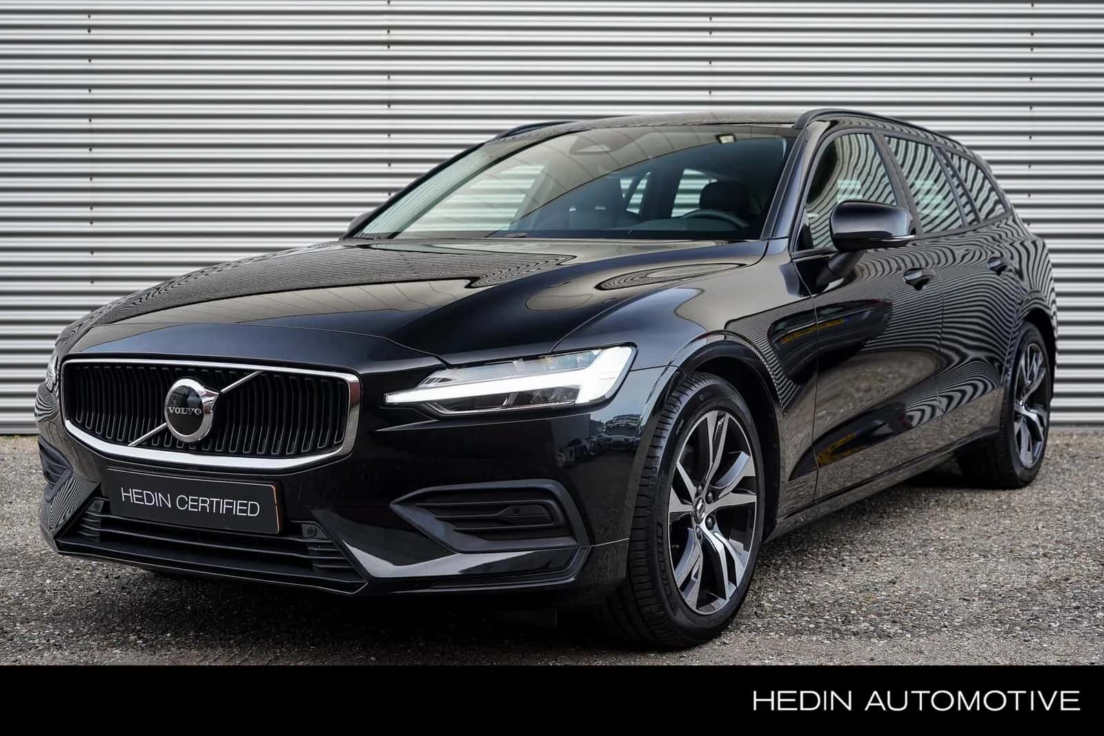 Volvo V60 (2025) — foto 1