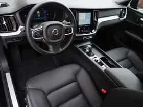 Volvo V60 (2025) thumbnail 11
