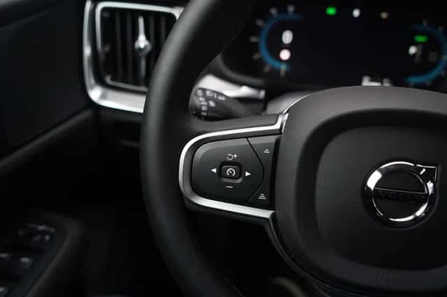 Volvo V60 (2025) thumbnail 17