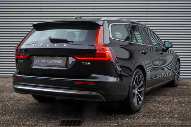 Volvo V60 (2025) thumbnail 6