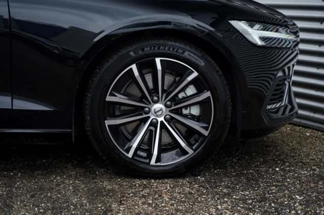 Volvo V60 (2025) thumbnail 7